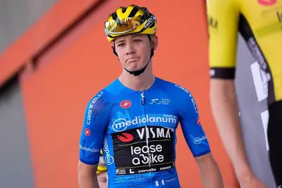 Matisse van Kerckhove in maglia azzurra al Giro Next Gen 2025 © Giro Next Gen