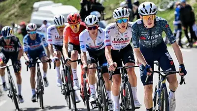 Jonas Vingegaard, Tadej Pogačar e Remco Evenepoel sulle strade del Tour de France © ASO
