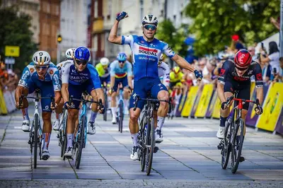 Luke Lamperti vince la prima frazione dello Czech Tour 2024 ©SprintCycling