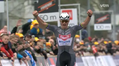 Mathieu van der Poel vince la E3 Saxo Classic 2025