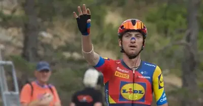 Giulio Ciccone vince a Lagunas de Neila ©Vuelta a Burgos