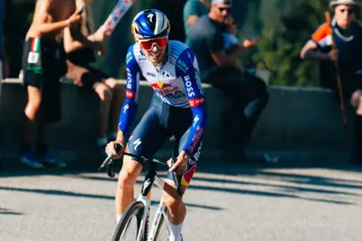 Lorenzo Finn durante la cronoscalata ©Tour de l'Avenir