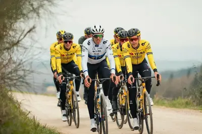 © Team Visma | Lease a Bike via IG