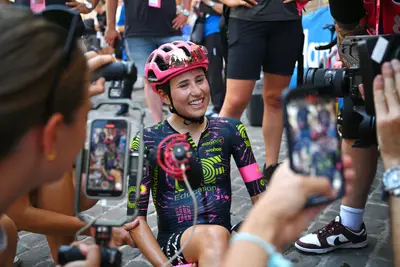 Prima vittoria in carriera per Clara Emond ©EF-Oatly-Cannondale