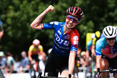 Cecilie Uttrup Ludwig precede Soraya Paladin a Stirling © Tour Down Under