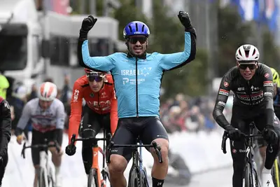 Oded Kogut vince l'ultima tappa della Cro Race 2025 ©SprintCycling