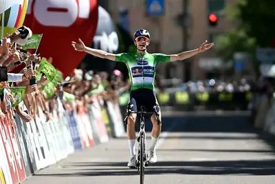 Giulio Pellizzari vince l'ultima tappa e la generale del Tour of the Alps 2026 © Red Bull-Bora-hansgrohe via X
