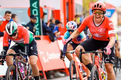 Torna alla vittoria Alison Jackson ©La Vuelta Femenina
