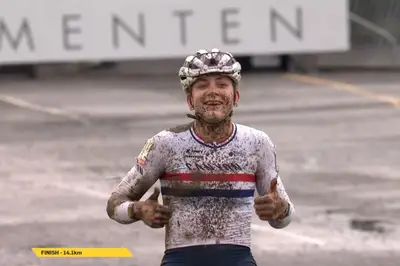 Zoe Bäckstedt si aggiudica l'Hexia Cross di Gullegem ©Cyclocross24-Eurosport