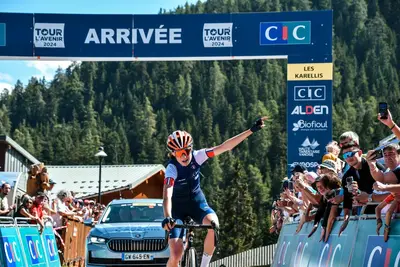 Marion Bunel vince la prima frazione del Tour de l'Avenir Femmes 2024 © Cassandra Donne Photographies