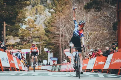 Évita Muzic si prende la vittoria davanti a Demi Vollering ©La Vuelta Femenina