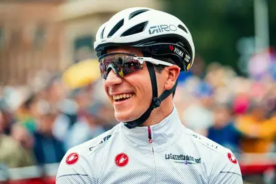 Cian Uijtdebroeks, non sarà al via dell'11^ tappa del Giro d'Italia 2024 © Twitter Visma | Lease a Bike