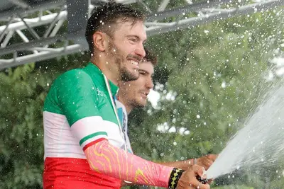 Bettiol festeggia al campionato italiano di domenica scorsa ©Massimo Fulgenzi