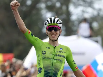Tadej Pogačar è campione del mondo per la seconda volta a Kigali 2025