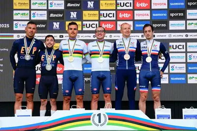Federico Andreoli e Francesco Di Felice riportano l'Italia al successo nella prova in linea dei Mondiali di paraciclismo di Ronse ©FCI