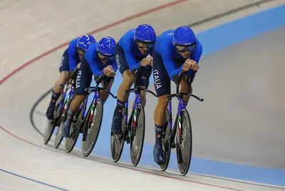 Il quartetto azzurro maschile impegnato a Parigi 2024 © FCI