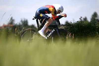 Tao Geoghegan Hart nella cronometro della quarta tappa del Critérium du Dauphiné © Getty via Lidl-Trek on X