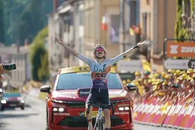 Il successo di Maeva Squiban ©Tour de France Femmes avec Zwift