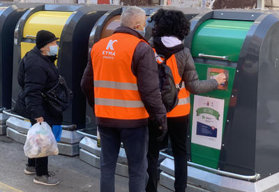 Volontari in azione per aiutare i cittadini