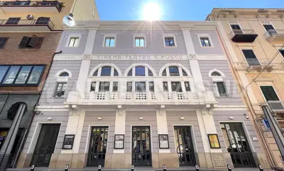 Il Teatro Fusco di Taranto (foto Todaro/AntennaSud)