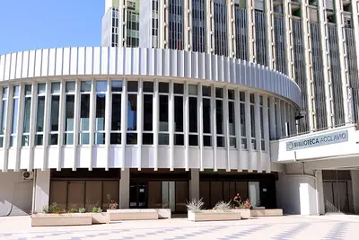 Biblioteca comunale Acclavio (foto Massimo Todaro)