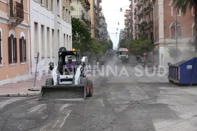Lavori stradali a Taranto (foto Massimo Todaro)