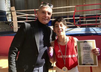 Vincenzo Carparelli con l’ex campione Patrizio Oliva