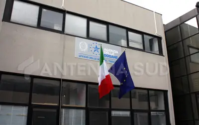 Agenzia delle Dogane di Taranto (foto Todaro/AntennaSud)