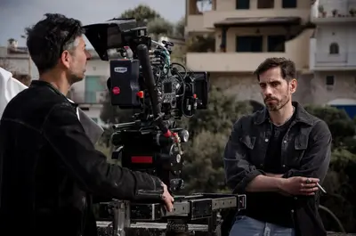 Andrea Simonetti sul set del film L'abbaglio