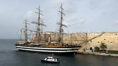 Amerigo Vespucci (foto Todaro/AntennaSud)