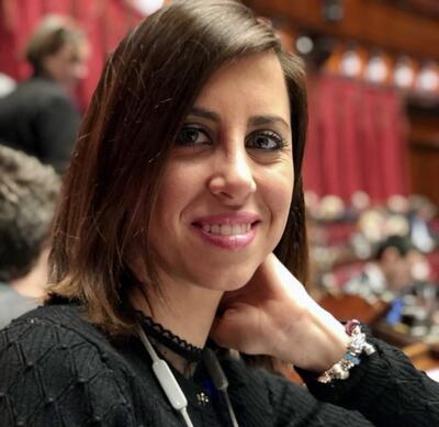 Onorevole Valentina Palmisano (Movimento Cinque Stelle)