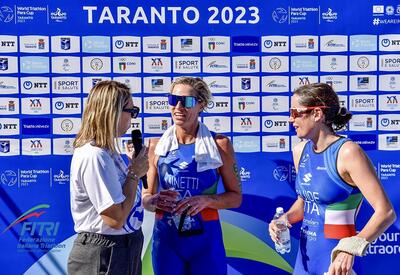 Annalisa Minetti (G.S. Fiamme Azzurre) e la sua guida Elena Maria Petrini (G.S. Fiamme Azzurre)