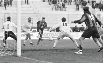 Taranto-Viterbese 0-1: 21 dicembre 2005, un’azione dell’ultimo precedente