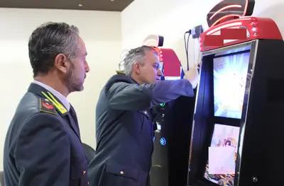 Taranto, sequestrate 16 slot machine irregolari