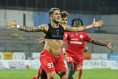 Tulissi esulta nella foto Francesco Miglietta