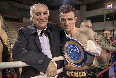 Michele Contino con il campione di boxe Luigi Merico