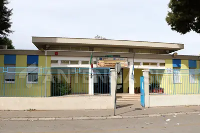 Scuola Vico-De Carolis (foto Todaro/AntennaSud)