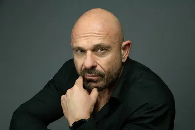 Raiz (foro Riccardo Piccirillo)