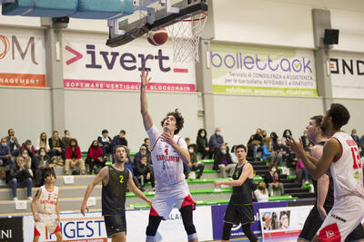 Nella foto il playmaker Renato Buono