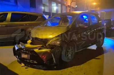 Taranto: incidente via Emilia e via Abruzzo (foto Manfuso)