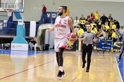 La guardia Vincenzo De Angelis