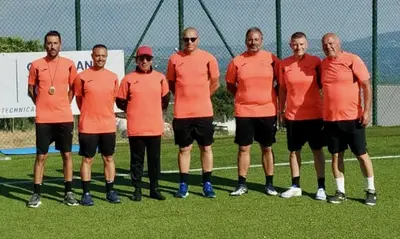 Da sx: Francesco Rizzo, Giuseppe Ciciriello, Eziolino Capuano, Cosimo Zangla, Fabrizio Martellotta, Antonio Marino e Peppe Giove