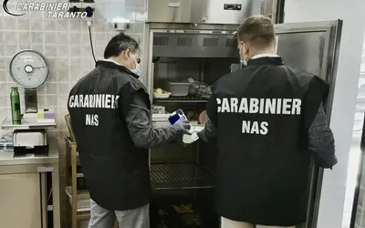 Violazioni igienico-sanitarie per alimenti, sequestri e sanzioni nel tarantino