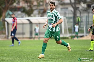 Doppietta. Francesco Grandolfo, attaccante del Monopoli, nella foto Gabry Latorre / SS Monopoli
