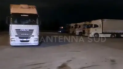 Ex Ilva Taranto, autotrasportatori bloccano portineria C