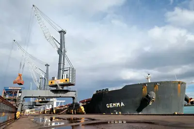 Nava Gemma a Taranto