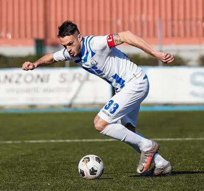 Davide Derosa (foto profilo IG di Davide Derosa)