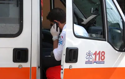 Ambulanza (foto Massimo Todaro)