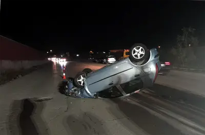 Auto si ribalta sulla Taranto-Statte: donna ferita