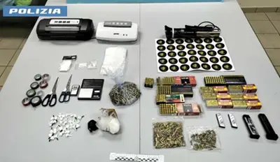 Taranto, due arresti per droga: sequestri di cocaina e munizioni